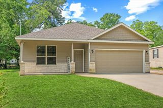 323 Watkins Street, Huntsville, TX 77320