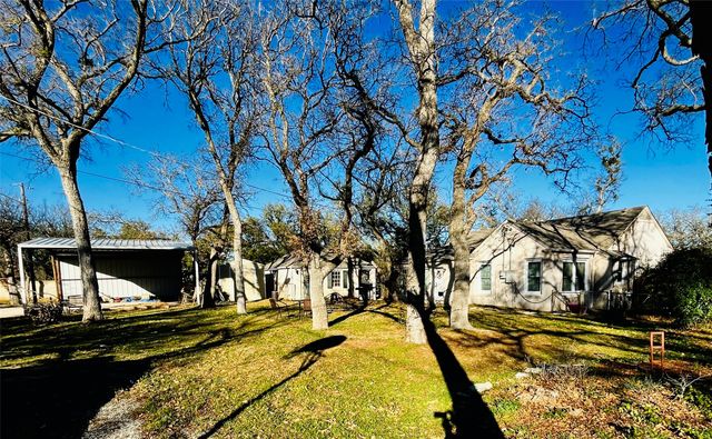 401 S Hillcrest Avenue, Eastland, TX 76448