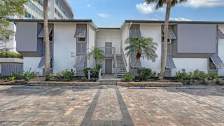 1050 W PEPPERTREE LANE 116B, Sarasota, FL 34242