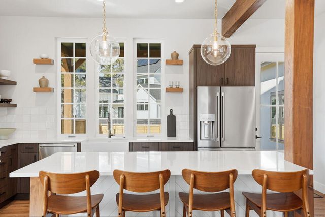 3068 NW Blodgett Way, Bend, OR 97703