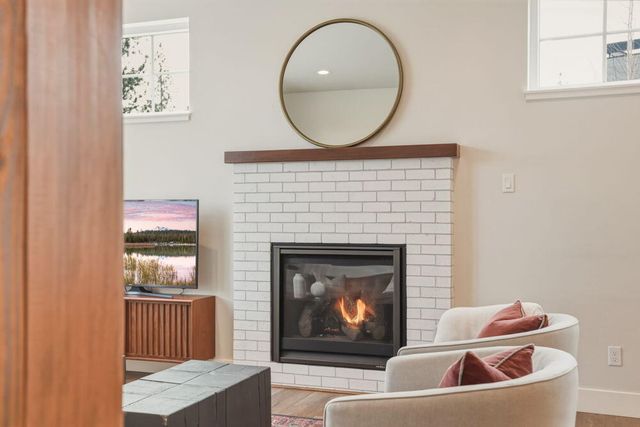 3068 NW Blodgett Way, Bend, OR 97703