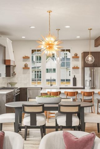 3068 NW Blodgett Way, Bend, OR 97703