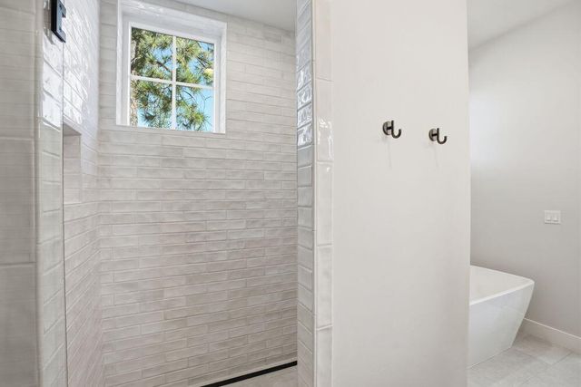 3068 NW Blodgett Way, Bend, OR 97703