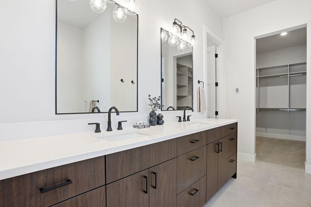 3068 NW Blodgett Way, Bend, OR 97703