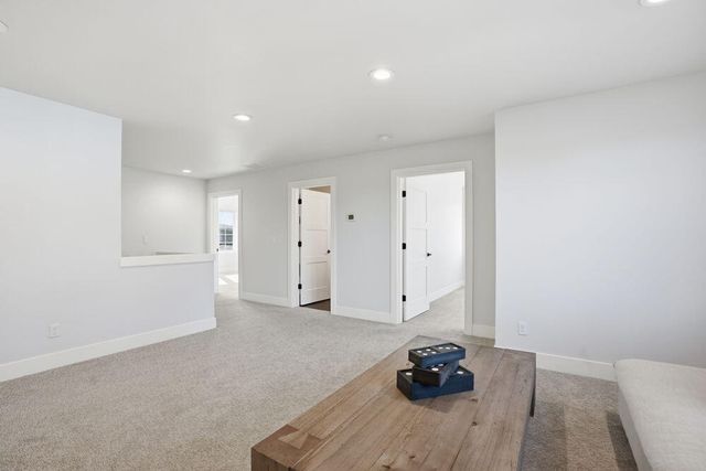 3068 NW Blodgett Way, Bend, OR 97703