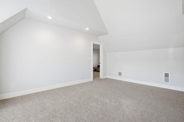 3068 NW Blodgett Way, Bend, OR 97703