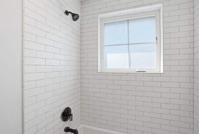 3068 NW Blodgett Way, Bend, OR 97703