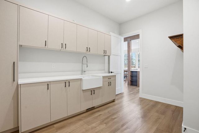 3068 NW Blodgett Way, Bend, OR 97703