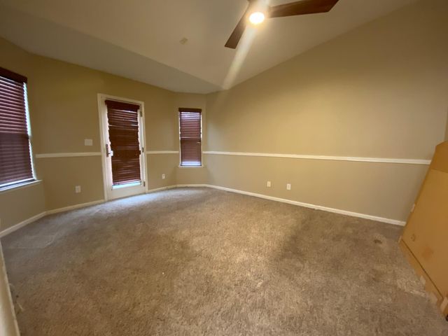 2805 Badger Flat Avenue, Tulare, CA 93274