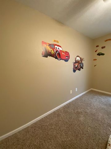 2805 Badger Flat Avenue, Tulare, CA 93274