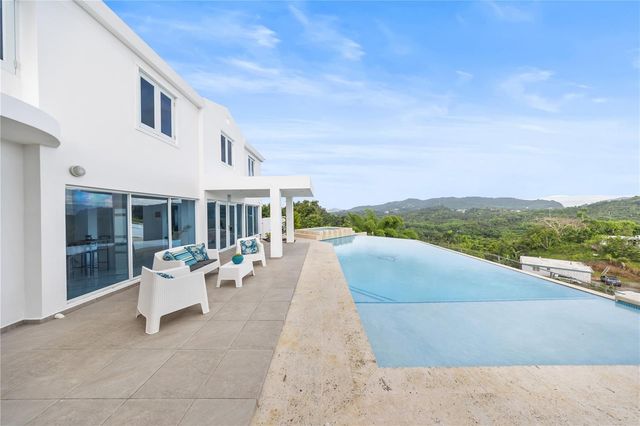 Bo. San Antonio Km 2.0 CARR. 739, Caguas, PR 00727