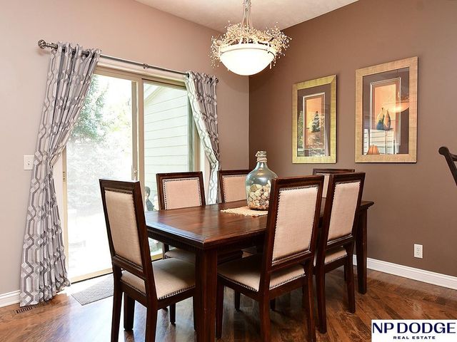 6811 N 122 Court, Omaha, NE 68142