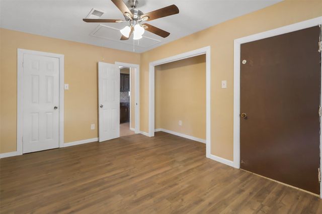1008 Largo Street, Baytown, TX 77520