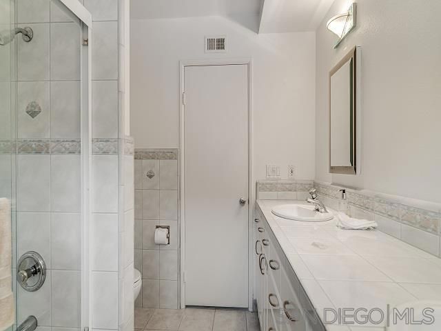 1619 Calle De Primra, La Jolla, CA 92037