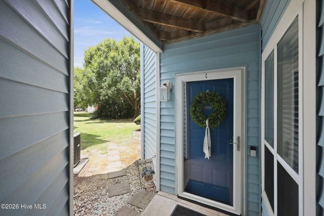 120 Breezewood Drive C, Greenville, NC 27858