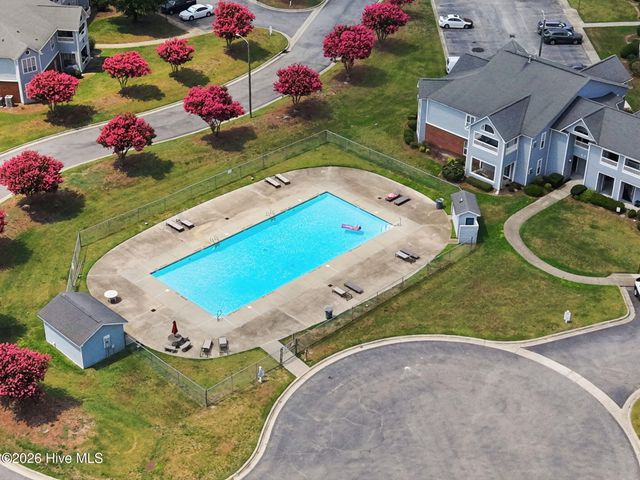 120 Breezewood Drive C, Greenville, NC 27858