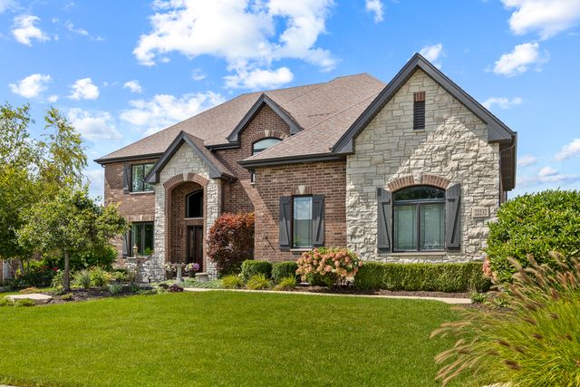 22232 Elise Boulevard, Frankfort, IL 60423