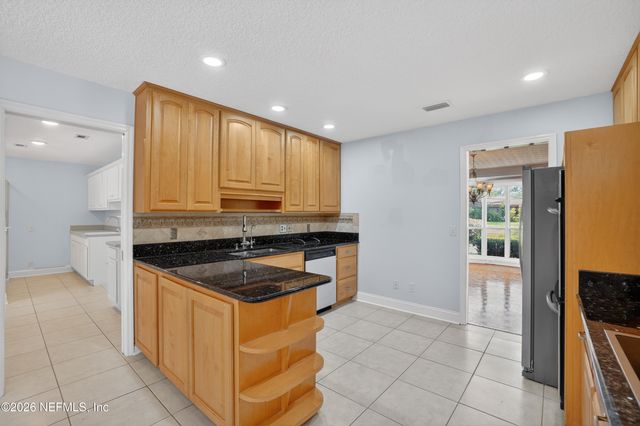 9167 BAY COVE Lane, Jacksonville, FL 32257
