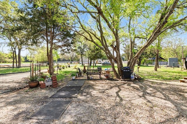 5591 County Road 920, Nevada, TX 75173