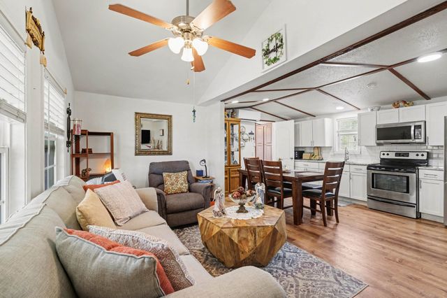 5591 County Road 920, Nevada, TX 75173