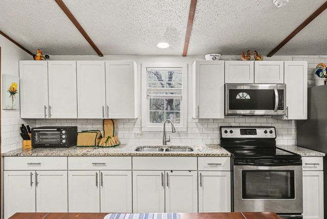 5591 County Road 920, Nevada, TX 75173