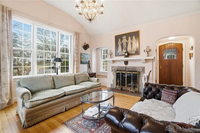 645 Orlando Terrace, Oakwood, OH 45409