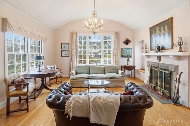 645 Orlando Terrace, Oakwood, OH 45409