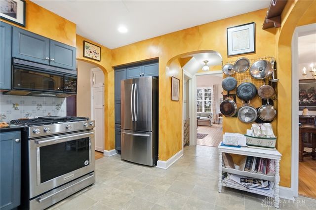 645 Orlando Terrace, Oakwood, OH 45409