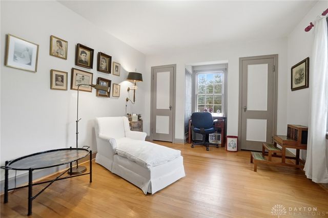 645 Orlando Terrace, Oakwood, OH 45409