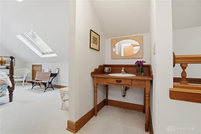 645 Orlando Terrace, Oakwood, OH 45409