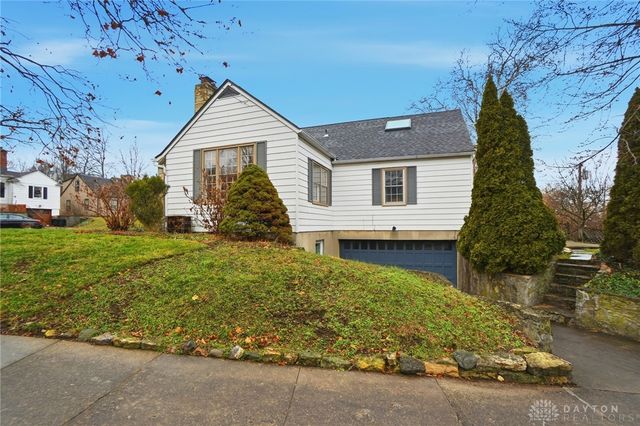 645 Orlando Terrace, Oakwood, OH 45409