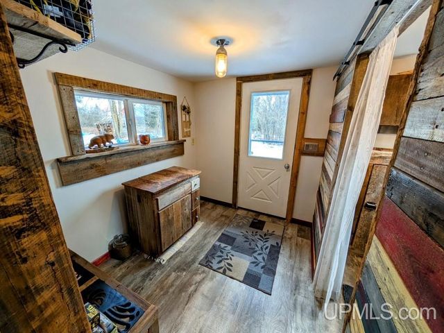 1237 Stromberg Road, Iron River, MI 49935