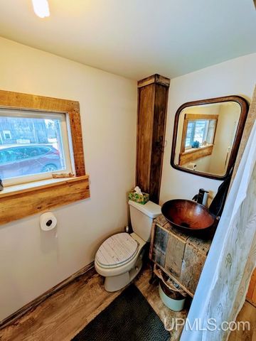 1237 Stromberg Road, Iron River, MI 49935