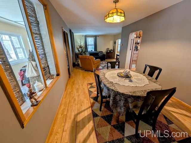 1237 Stromberg Road, Iron River, MI 49935