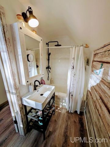 1237 Stromberg Road, Iron River, MI 49935