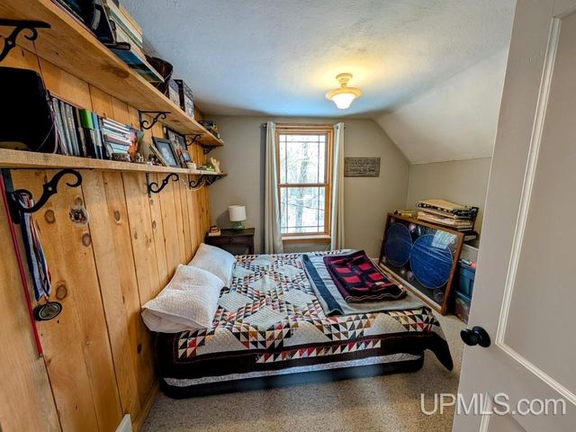 1237 Stromberg Road, Iron River, MI 49935