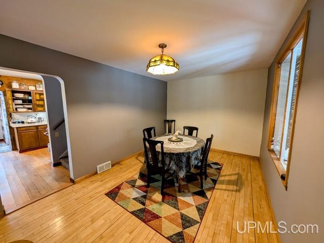 1237 Stromberg Road, Iron River, MI 49935