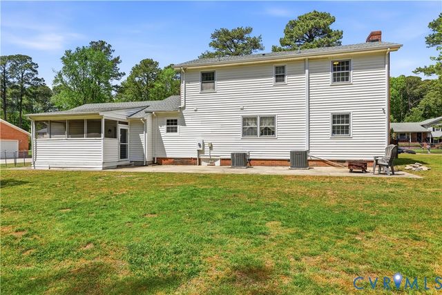 1948 Vesonder Rd, Petersburg, VA 23805