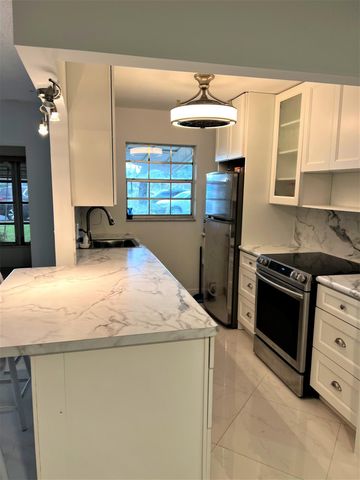 4755 NW 3rd Court C, Delray Beach, FL 33445