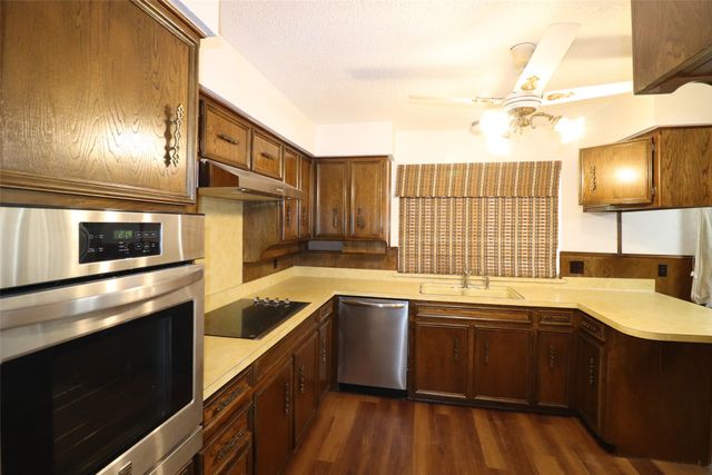 3420 Willowcrest Drive, North Richland Hills, TX 76117