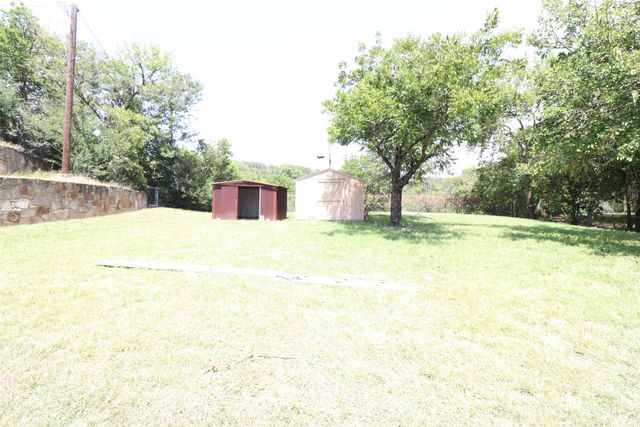 3420 Willowcrest Drive, North Richland Hills, TX 76117