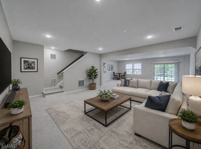 50 Sullivan Road, Raritan Twp., NJ 08822