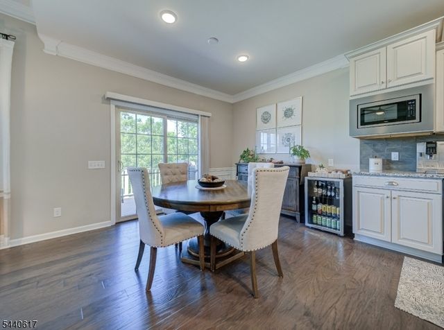 50 Sullivan Road, Raritan Twp., NJ 08822