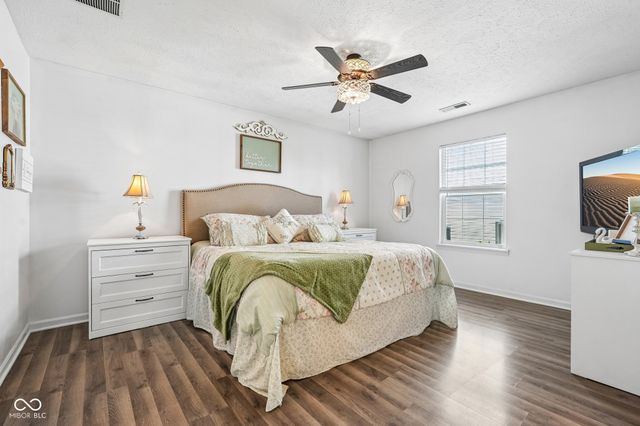 718 Breakers Lane, Fortville, IN 46040