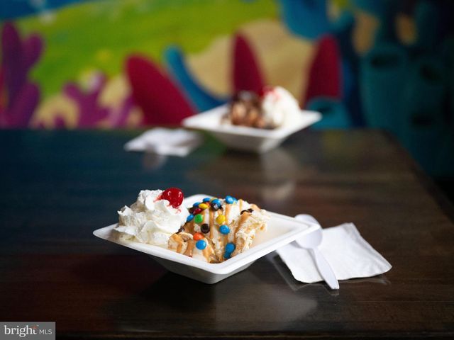 1123 JAMES ST, Mechanicsburg, PA 17055