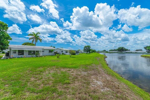 135 NW 14th Street, Boynton Beach, FL 33426
