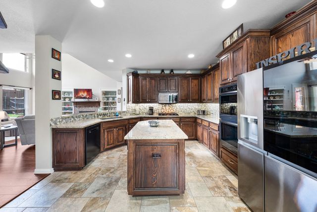 2185 Hillcroft Drive, Rockwall, TX 75087