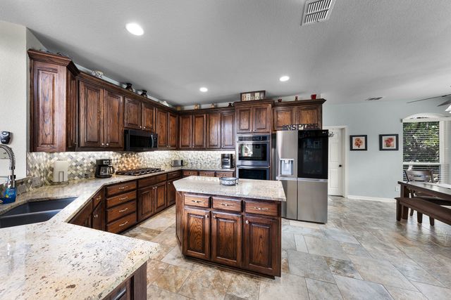 2185 Hillcroft Drive, Rockwall, TX 75087