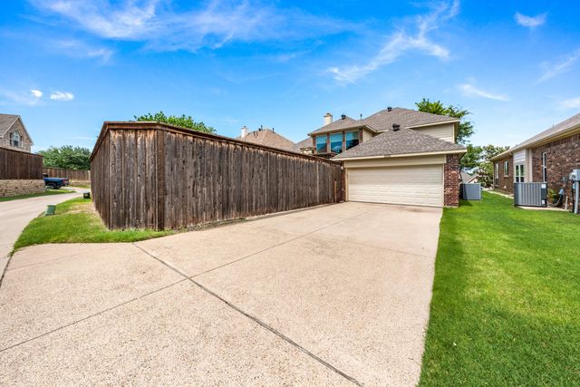 2185 Hillcroft Drive, Rockwall, TX 75087