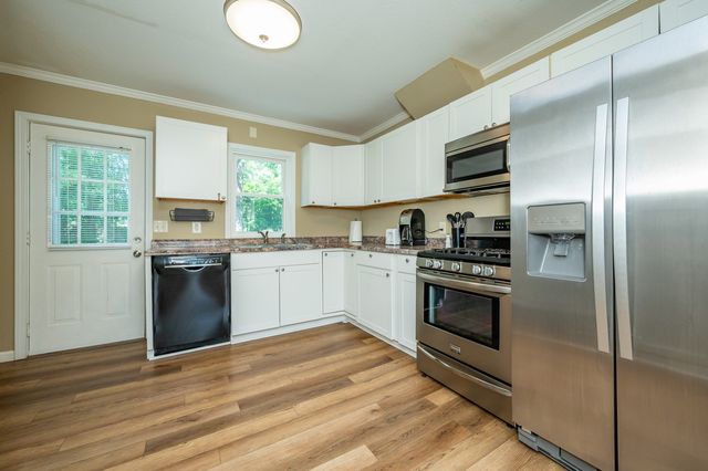 512 11th Street, West Des Moines, IA 50265